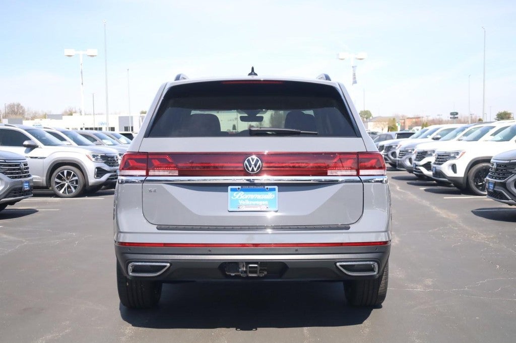 2026 Volkswagen Atlas 2.0T SE w/Technology FWD