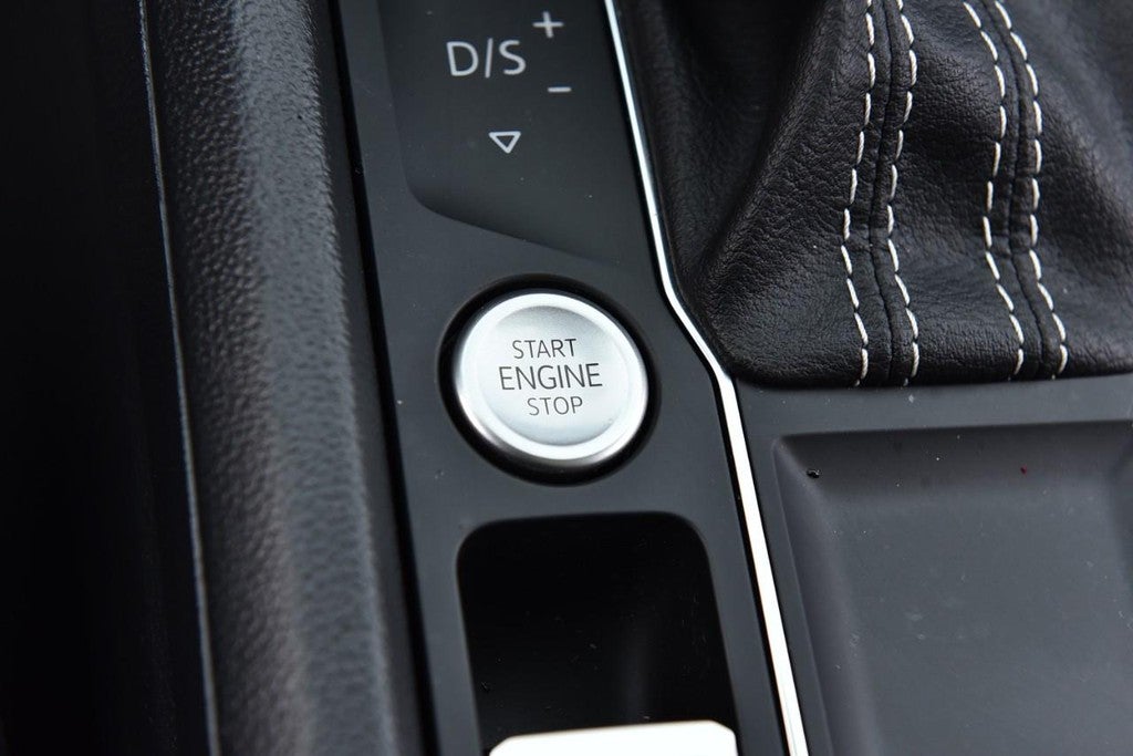 2023 Volkswagen Atlas 3.6L V6 SE w/Technology FWD