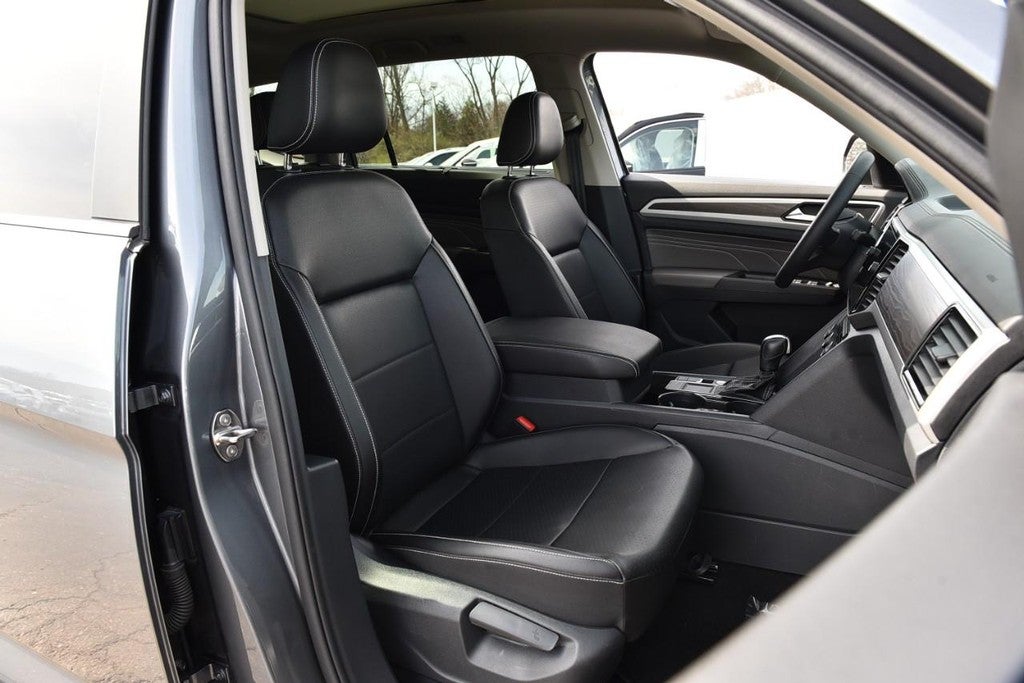 2023 Volkswagen Atlas 3.6L V6 SE w/Technology FWD