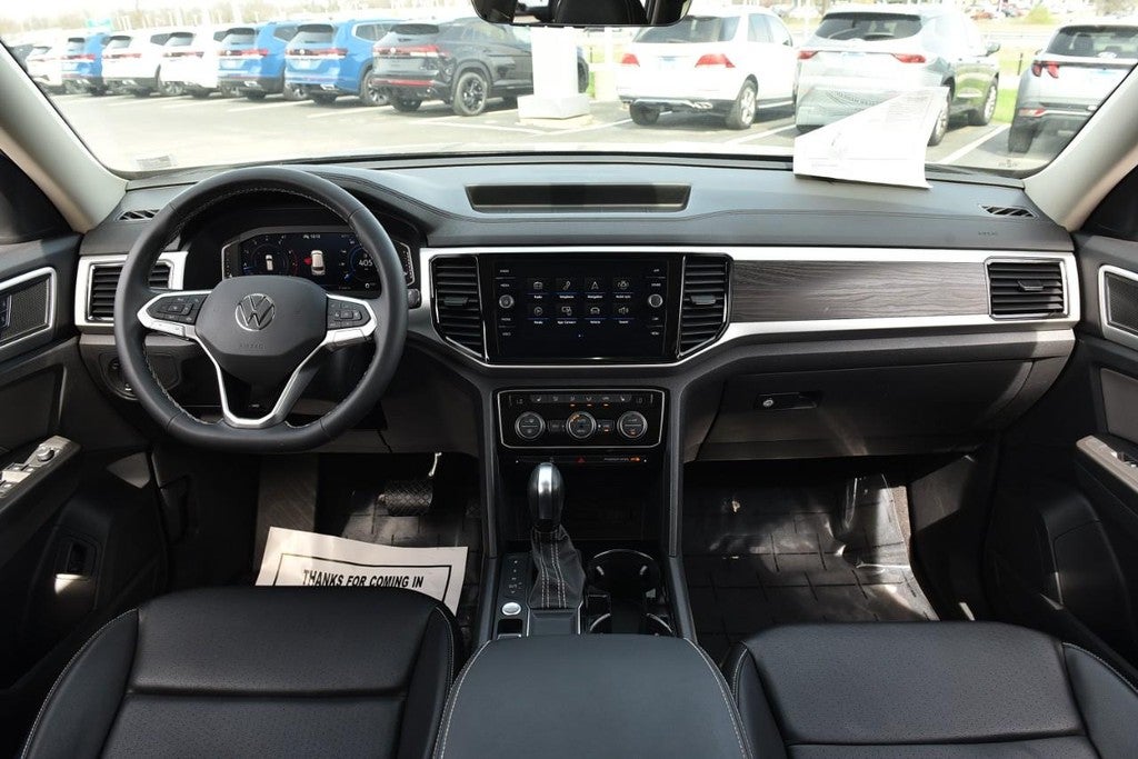 2023 Volkswagen Atlas 3.6L V6 SE w/Technology FWD