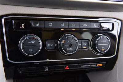 2023 Volkswagen Atlas 3.6L V6 SE w/Technology FWD