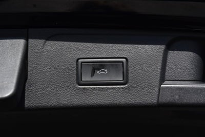 2023 Volkswagen Atlas 3.6L V6 SE w/Technology FWD