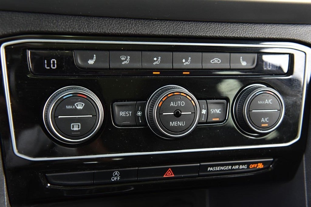 2023 Volkswagen Atlas 3.6L V6 SE w/Technology FWD