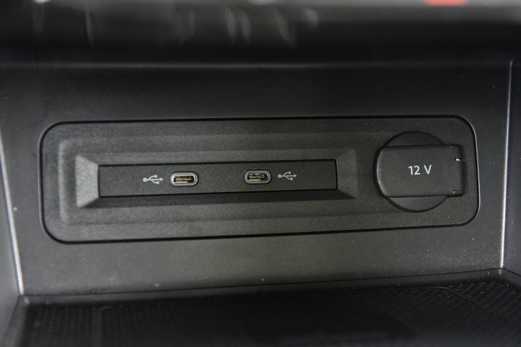 2023 Volkswagen Atlas 3.6L V6 SE w/Technology FWD