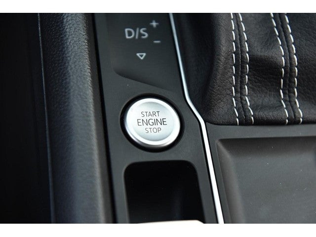 2023 Volkswagen Atlas 3.6L V6 SE w/Technology FWD