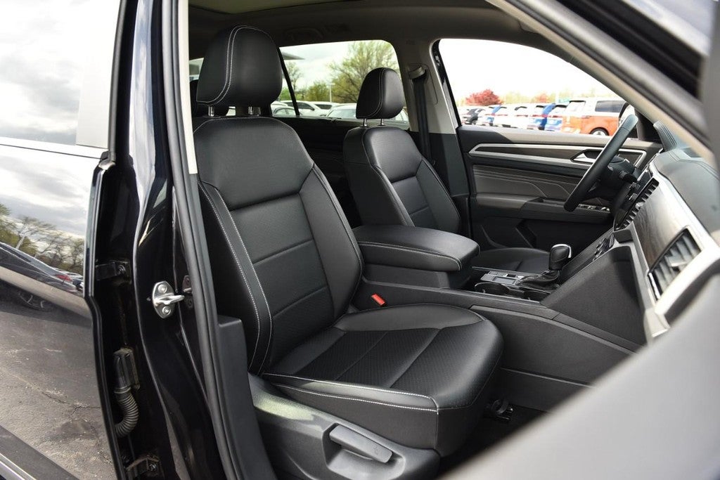 2023 Volkswagen Atlas 3.6L V6 SE w/Technology FWD