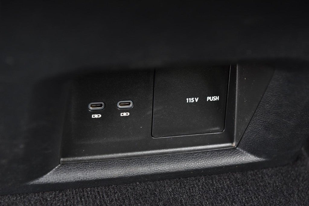 2023 Volkswagen Atlas 3.6L V6 SE w/Technology FWD