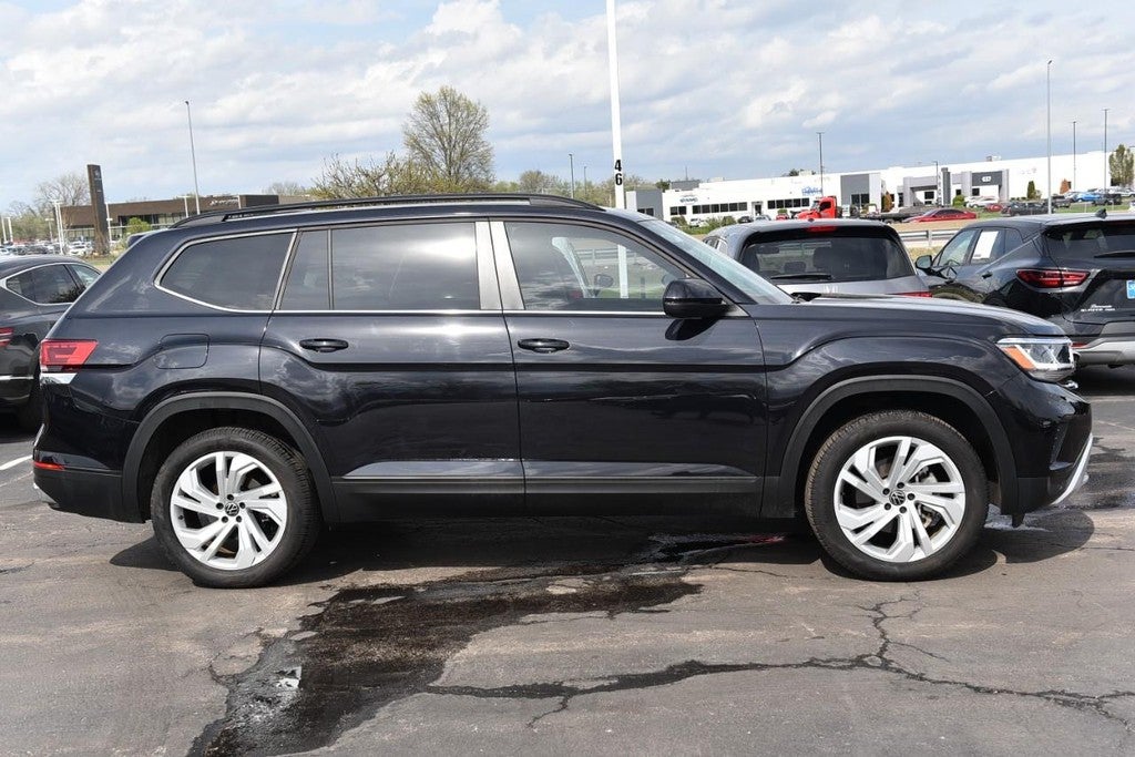 2023 Volkswagen Atlas 3.6L V6 SE w/Technology FWD