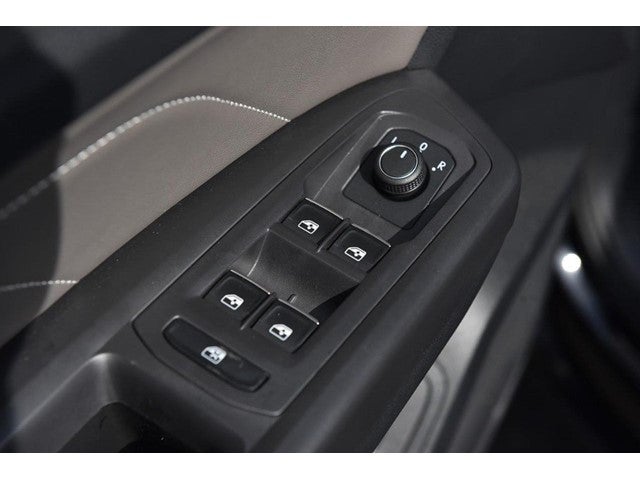 2023 Volkswagen Atlas 3.6L V6 SE w/Technology FWD