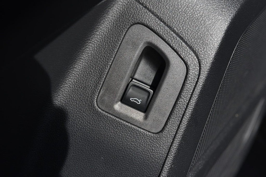 2023 Volkswagen Atlas 3.6L V6 SE w/Technology FWD