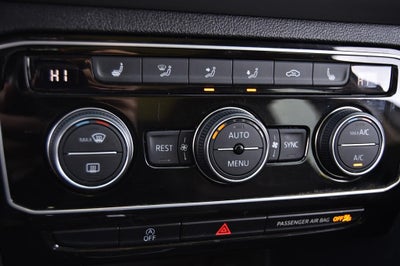 2023 Volkswagen Atlas 3.6L V6 SE w/Technology FWD