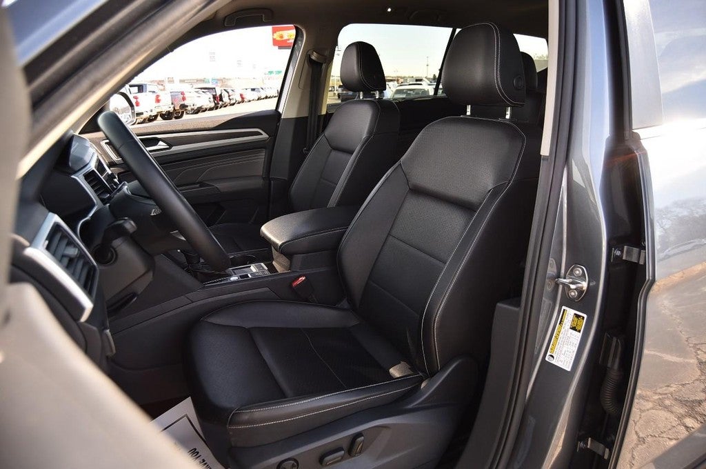 2023 Volkswagen Atlas 3.6L V6 SE w/Technology FWD