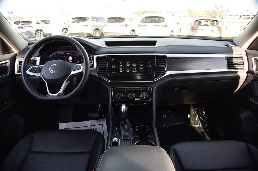 2023 Volkswagen Atlas 3.6L V6 SE w/Technology FWD