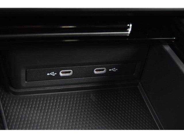 2026 Volkswagen Atlas Cross Sport 2.0T SE w/Technology 4MOTION