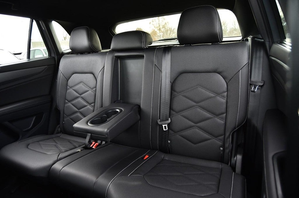 2026 Volkswagen Atlas Cross Sport 2.0T SE w/Technology 4MOTION