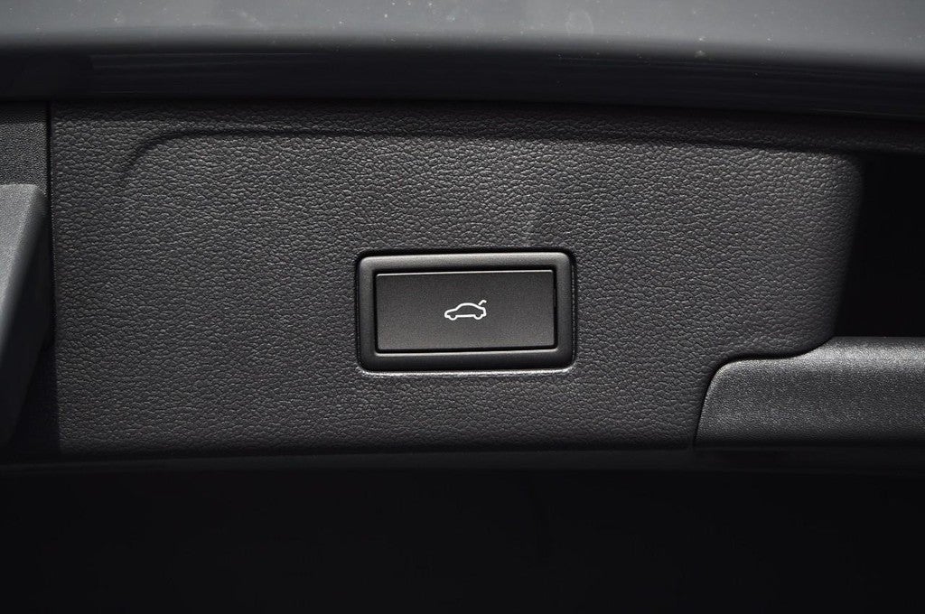 2026 Volkswagen Atlas Cross Sport 2.0T SE w/Technology 4MOTION