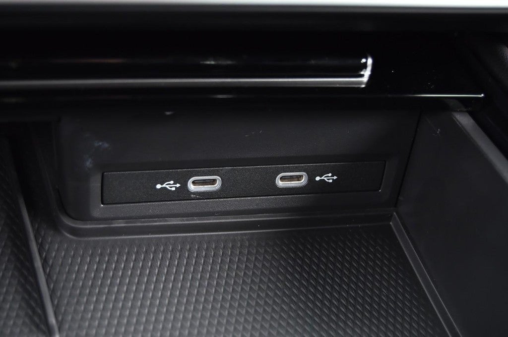 2026 Volkswagen Atlas Cross Sport 2.0T SE w/Technology 4MOTION