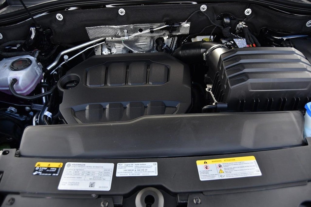 2026 Volkswagen Atlas Cross Sport 2.0T SE w/Technology 4MOTION