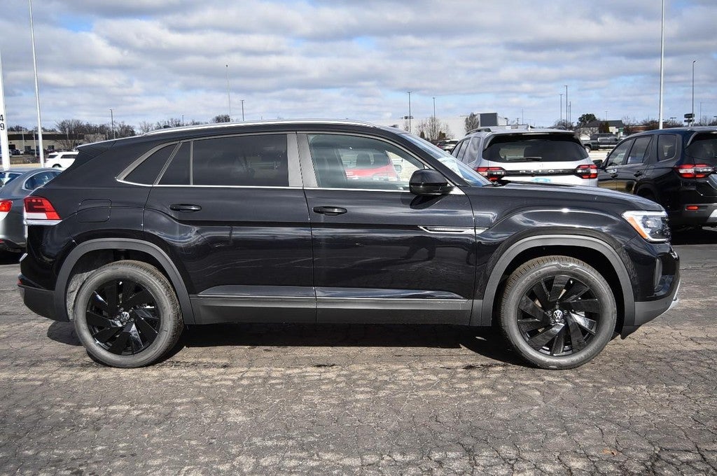 2026 Volkswagen Atlas Cross Sport 2.0T SE w/Technology 4MOTION