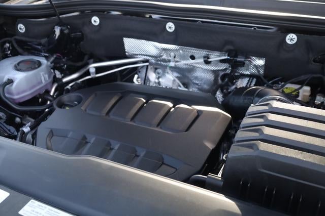 2026 Volkswagen Atlas Cross Sport 2.0T SE w/Technology 4MOTION