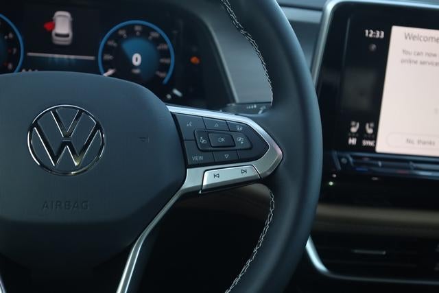 2026 Volkswagen Atlas Cross Sport 2.0T SE w/Technology 4MOTION