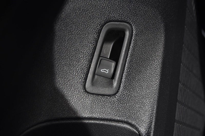 2026 Volkswagen Atlas Cross Sport 2.0T SE w/Technology 4MOTION