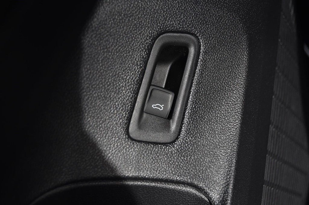 2026 Volkswagen Atlas Cross Sport 2.0T SE w/Technology 4MOTION