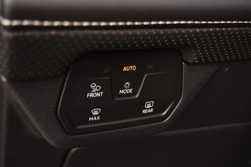 2026 Volkswagen Atlas Cross Sport 2.0T SE w/Technology 4MOTION