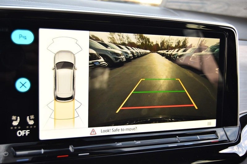 2026 Volkswagen Atlas Cross Sport 2.0T SE w/Technology 4MOTION