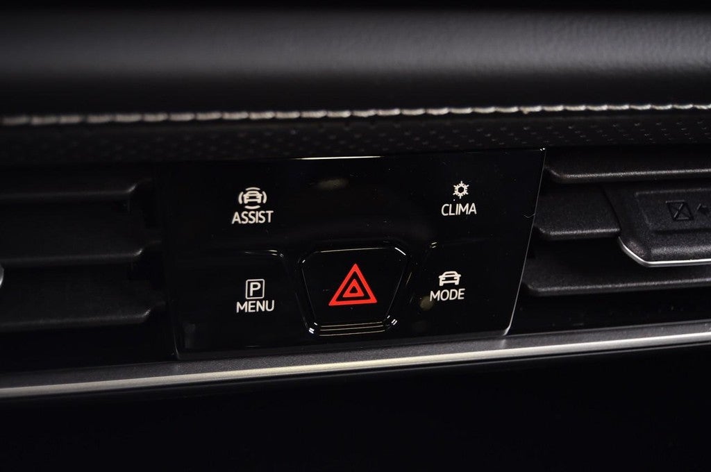 2026 Volkswagen Atlas Cross Sport 2.0T SE w/Technology 4MOTION