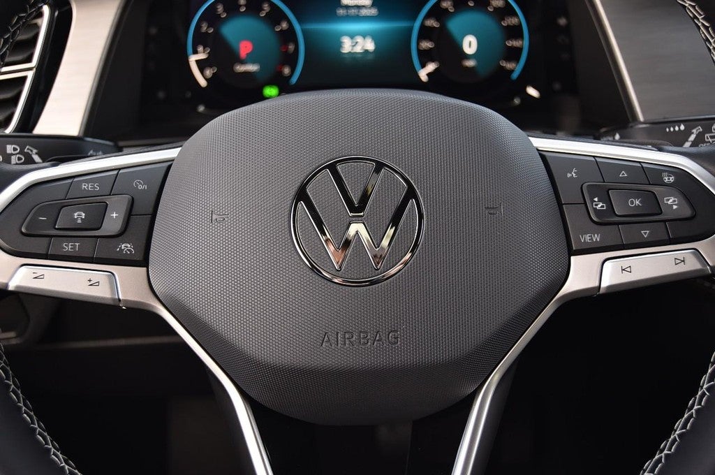 2026 Volkswagen Atlas Cross Sport 2.0T SE w/Technology 4MOTION