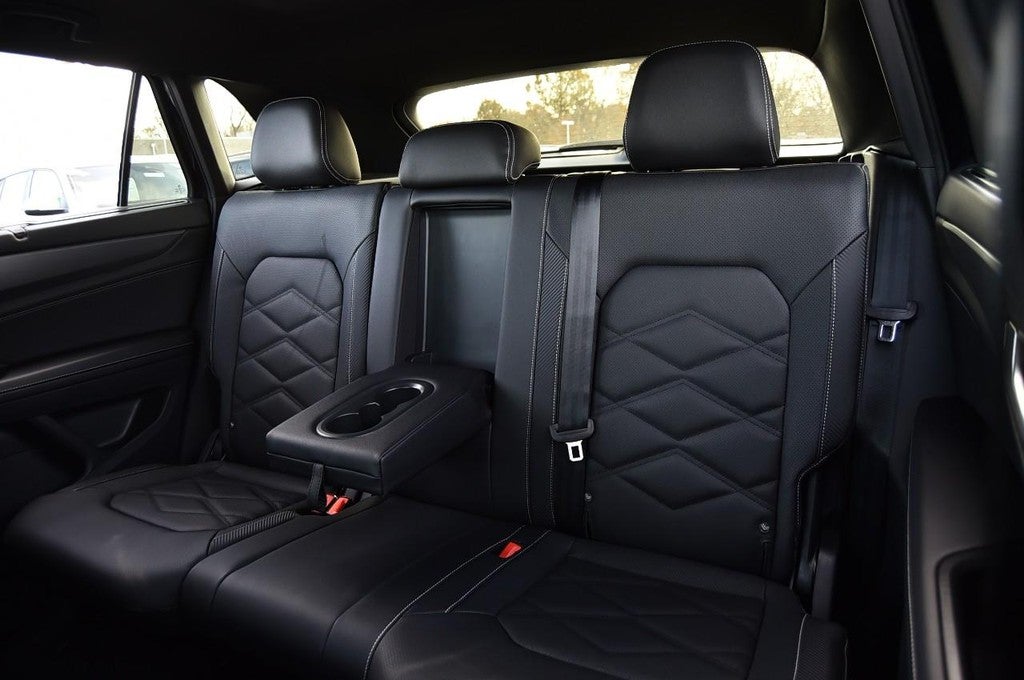 2026 Volkswagen Atlas Cross Sport 2.0T SE w/Technology 4MOTION