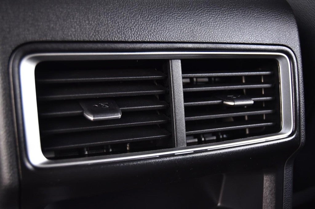 2026 Volkswagen Atlas Cross Sport 2.0T SE w/Technology 4MOTION