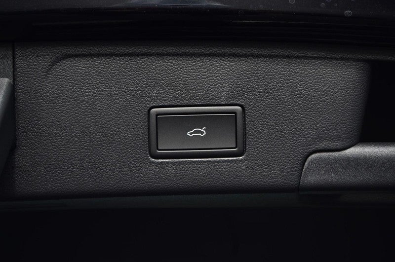 2026 Volkswagen Atlas Cross Sport 2.0T SE w/Technology 4MOTION