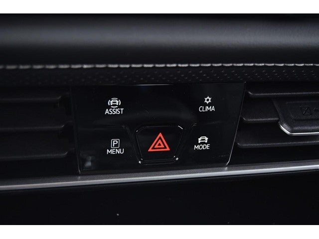 2026 Volkswagen Atlas Cross Sport 2.0T SE w/Technology 4MOTION