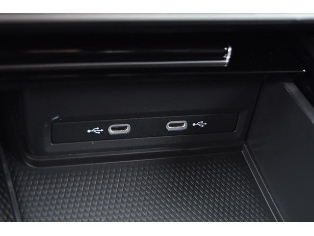 2026 Volkswagen Atlas Cross Sport 2.0T SE w/Technology 4MOTION