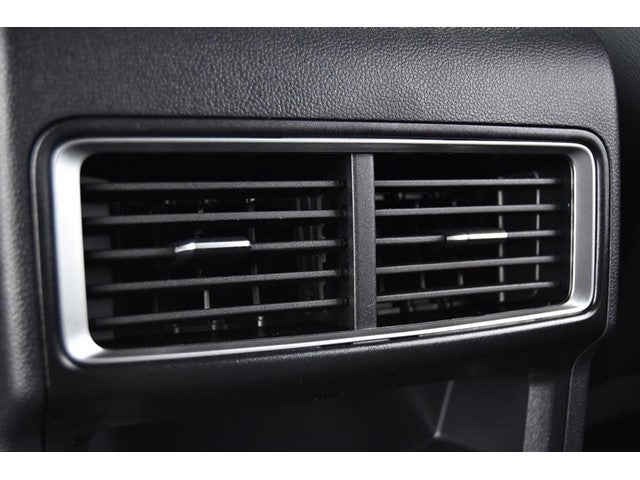 2026 Volkswagen Atlas Cross Sport 2.0T SE w/Technology 4MOTION