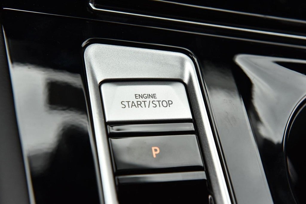 2026 Volkswagen Atlas Cross Sport 2.0T SE w/Technology 4MOTION