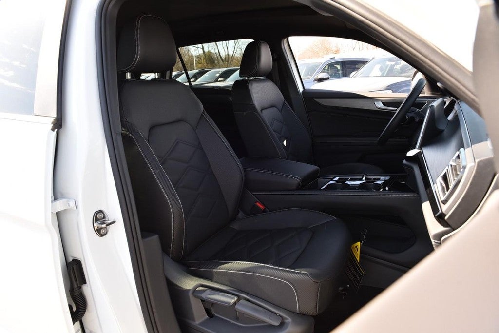 2026 Volkswagen Atlas Cross Sport 2.0T SE w/Technology 4MOTION