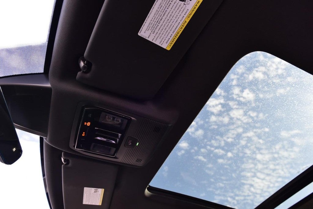 2026 Volkswagen Atlas Cross Sport 2.0T SE w/Technology 4MOTION