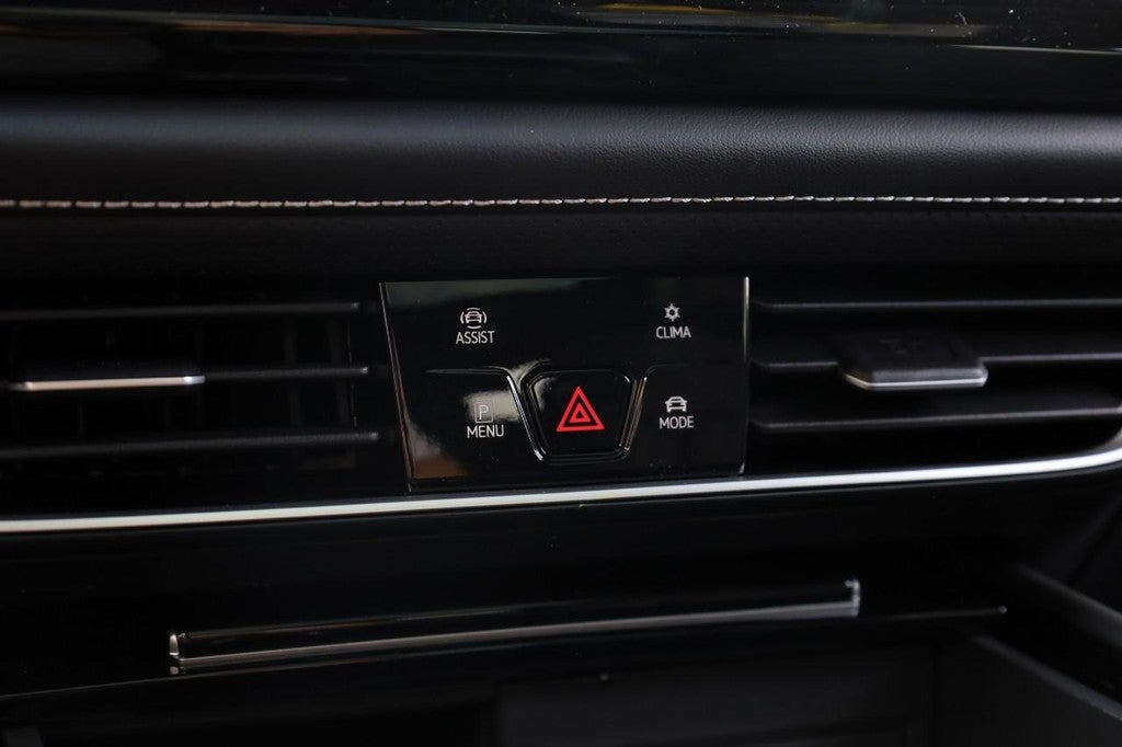 2026 Volkswagen Atlas Cross Sport 2.0T SE w/Technology 4MOTION