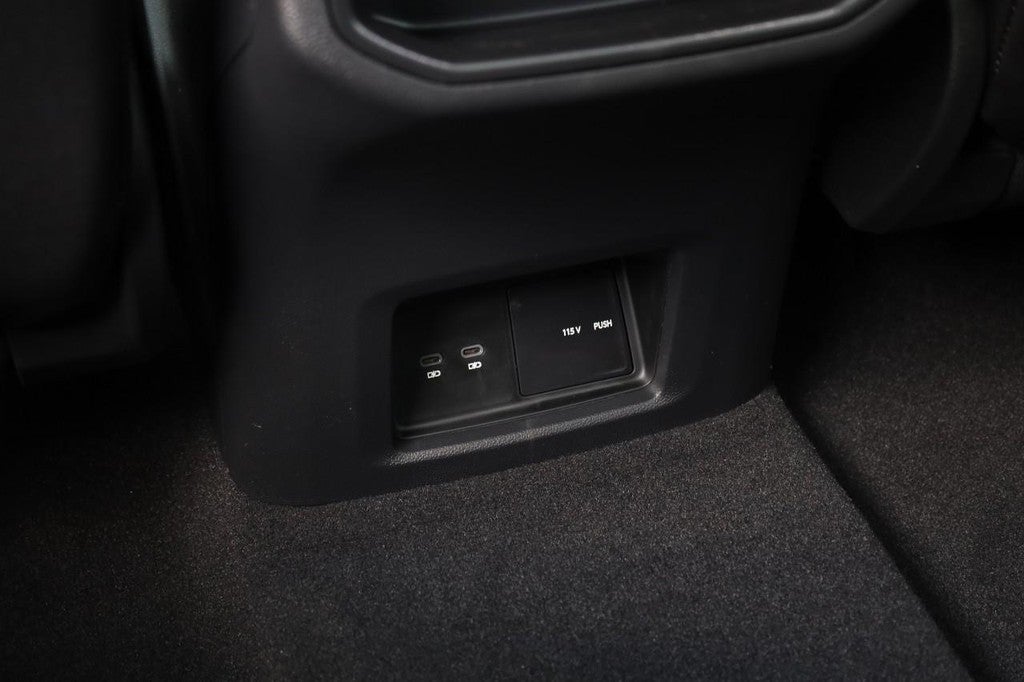 2026 Volkswagen Atlas Cross Sport 2.0T SE w/Technology 4MOTION