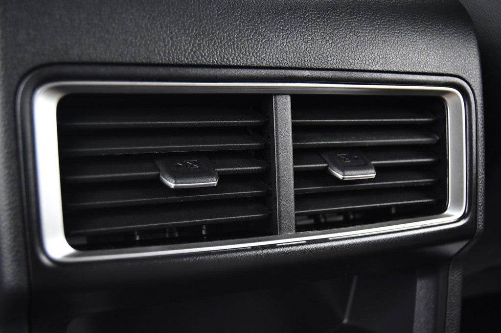 2026 Volkswagen Atlas Cross Sport 2.0T SE w/Technology 4MOTION