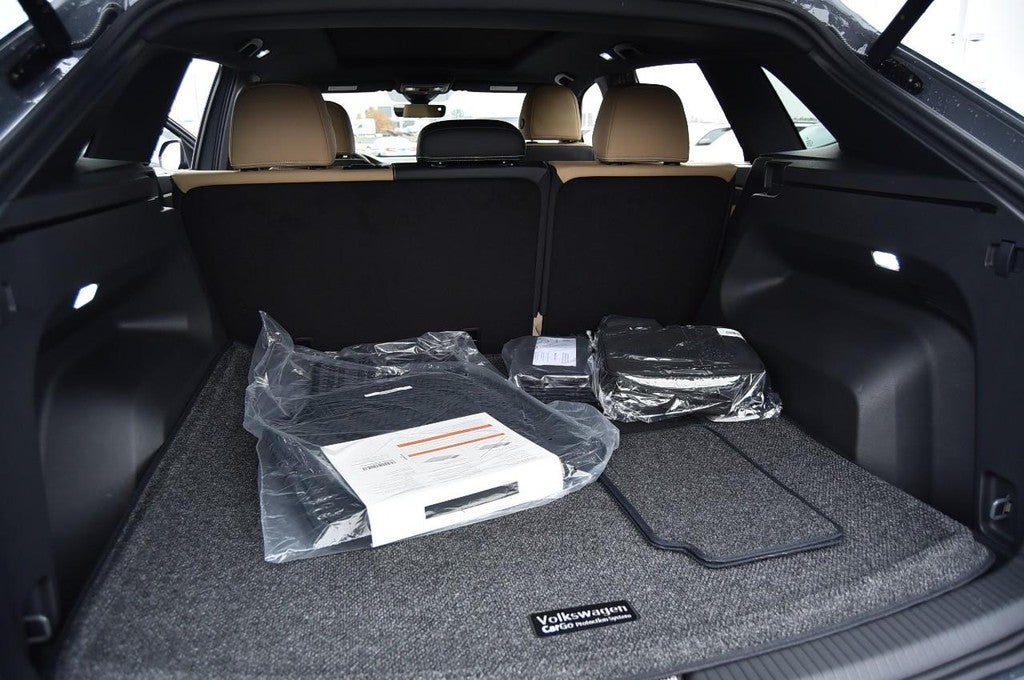 2026 Volkswagen Atlas Cross Sport 2.0T SE w/Technology 4MOTION