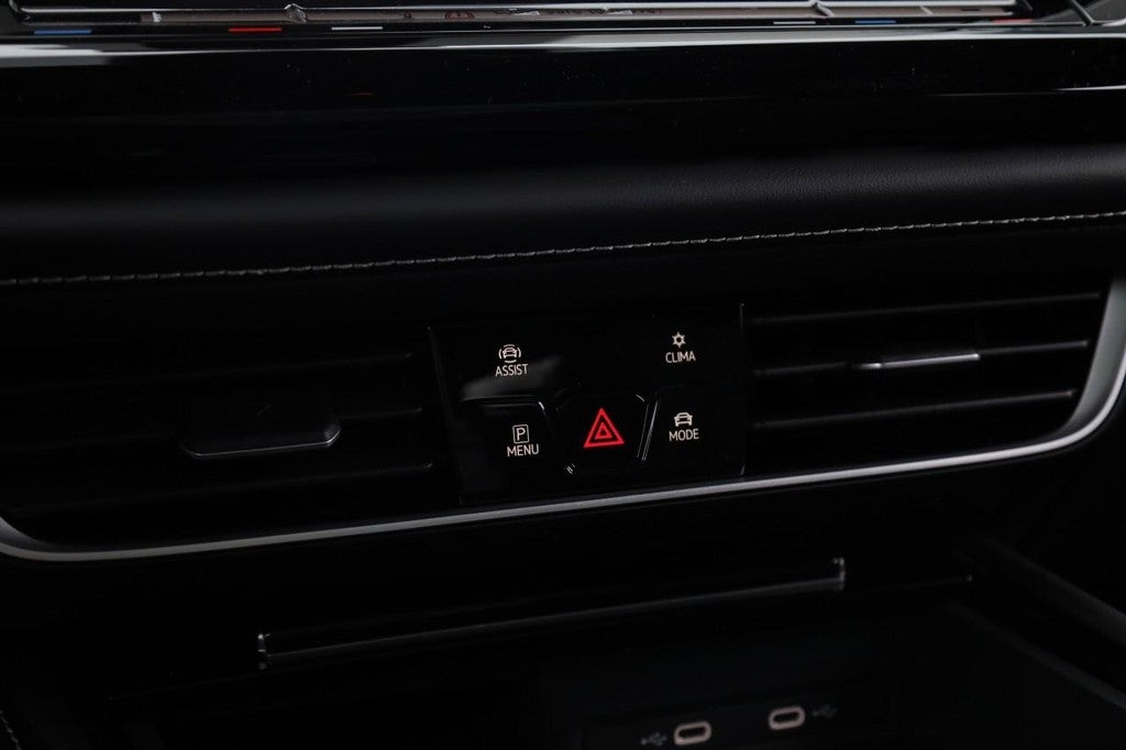 2026 Volkswagen Atlas Cross Sport 2.0T SE w/Technology 4MOTION