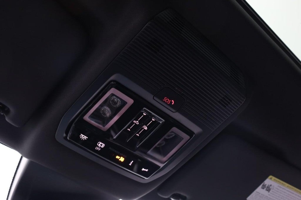 2026 Volkswagen Atlas Cross Sport 2.0T SE w/Technology 4MOTION