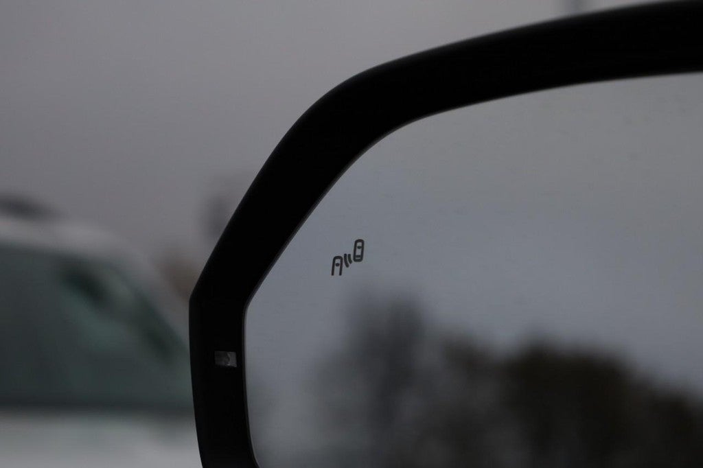 2026 Volkswagen Atlas Cross Sport 2.0T SE w/Technology 4MOTION