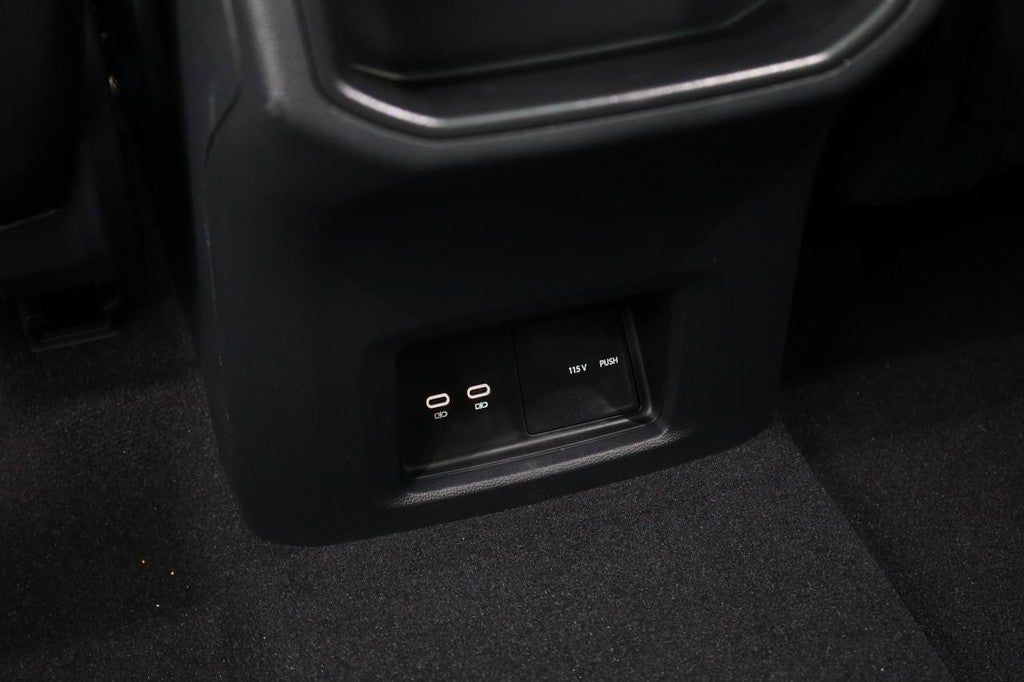 2026 Volkswagen Atlas Cross Sport 2.0T SE w/Technology 4MOTION