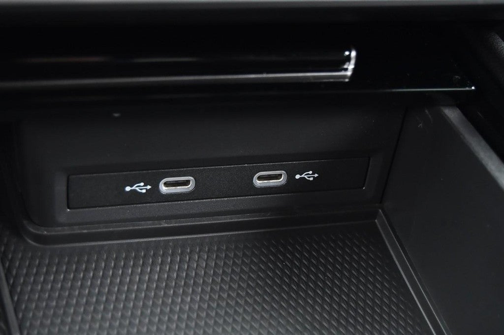 2026 Volkswagen Atlas Cross Sport 2.0T SE w/Technology 4MOTION