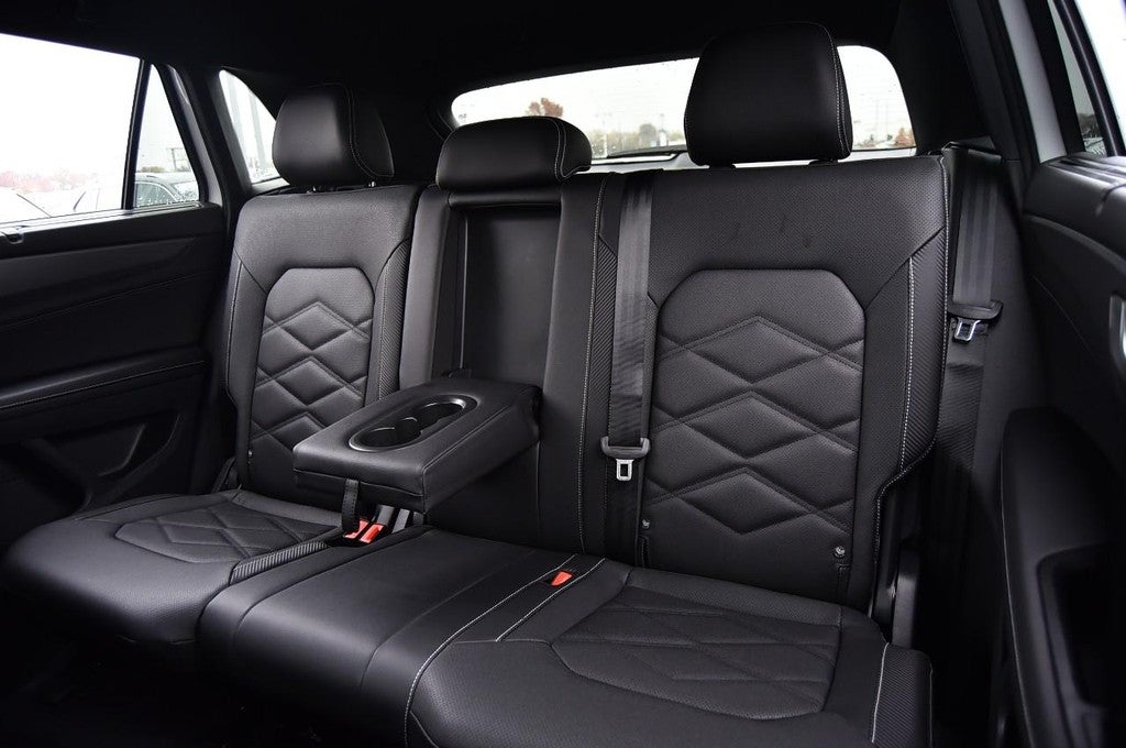 2026 Volkswagen Atlas Cross Sport 2.0T SE w/Technology 4MOTION